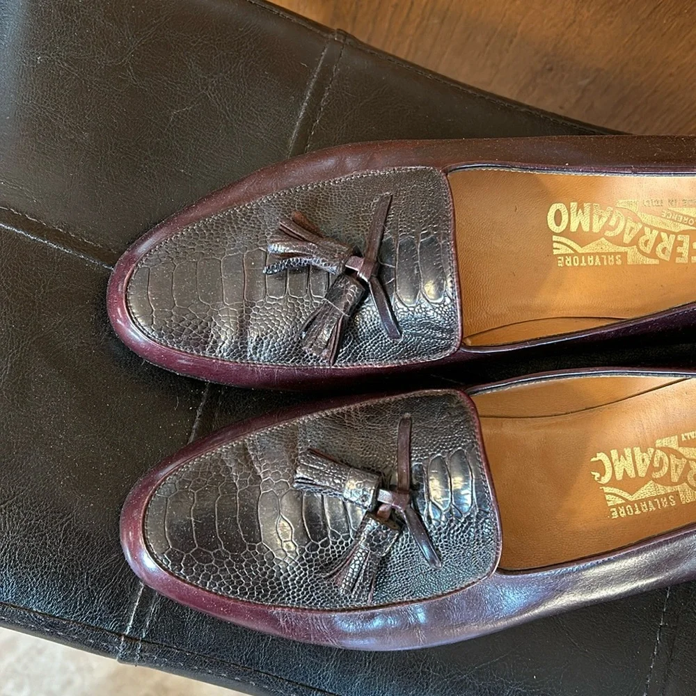 Vintage Salvatore Ferragamo Croc Embossed Burgundy Leather Tassel‎ Penny Loafers
